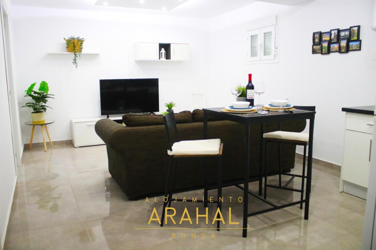 Alojamiento Arahal - Ρόντα Εξωτερικό φωτογραφία
